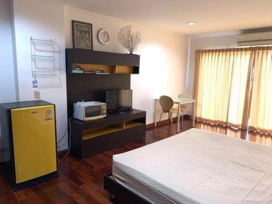 Hua Hin Baanklang Condo By Petch Exterior photo